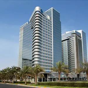 4* فندق بيرل روتانا كابيتال سنتر